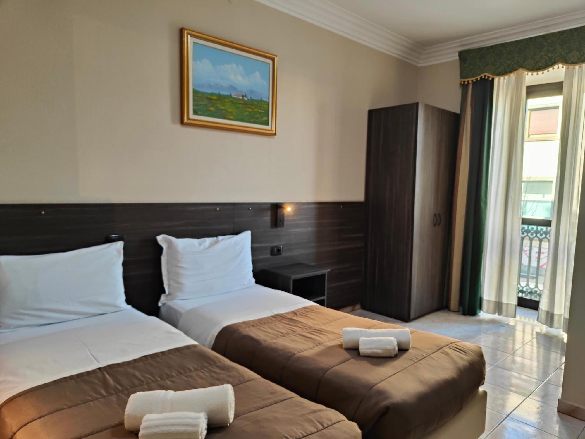 Hotel Romano Turijn Buitenkant foto