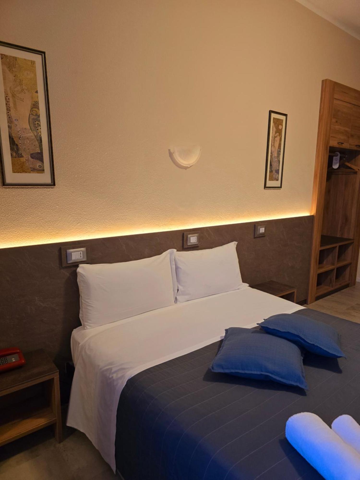 Hotel Romano Turijn Buitenkant foto