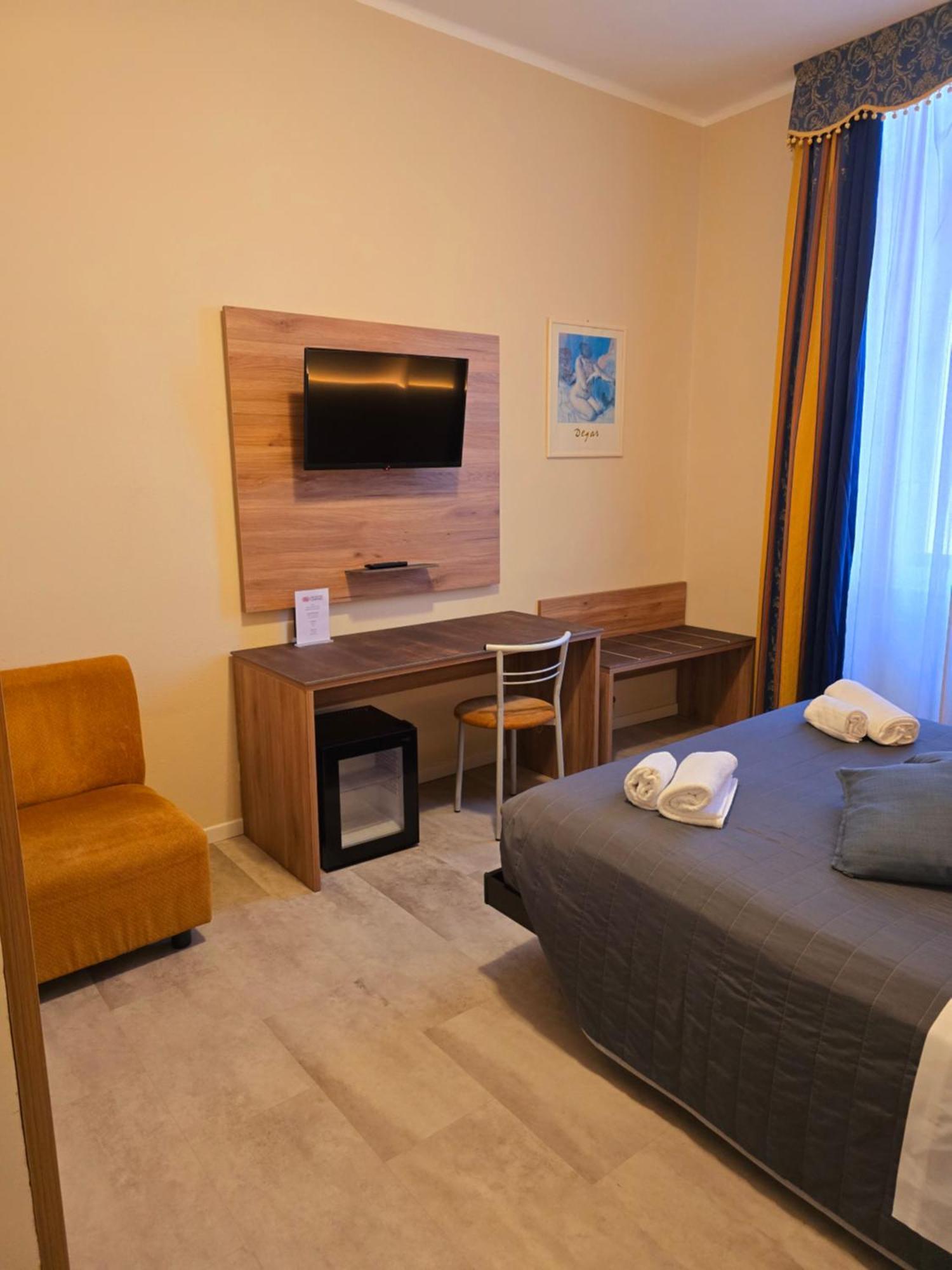 Hotel Romano Turijn Buitenkant foto