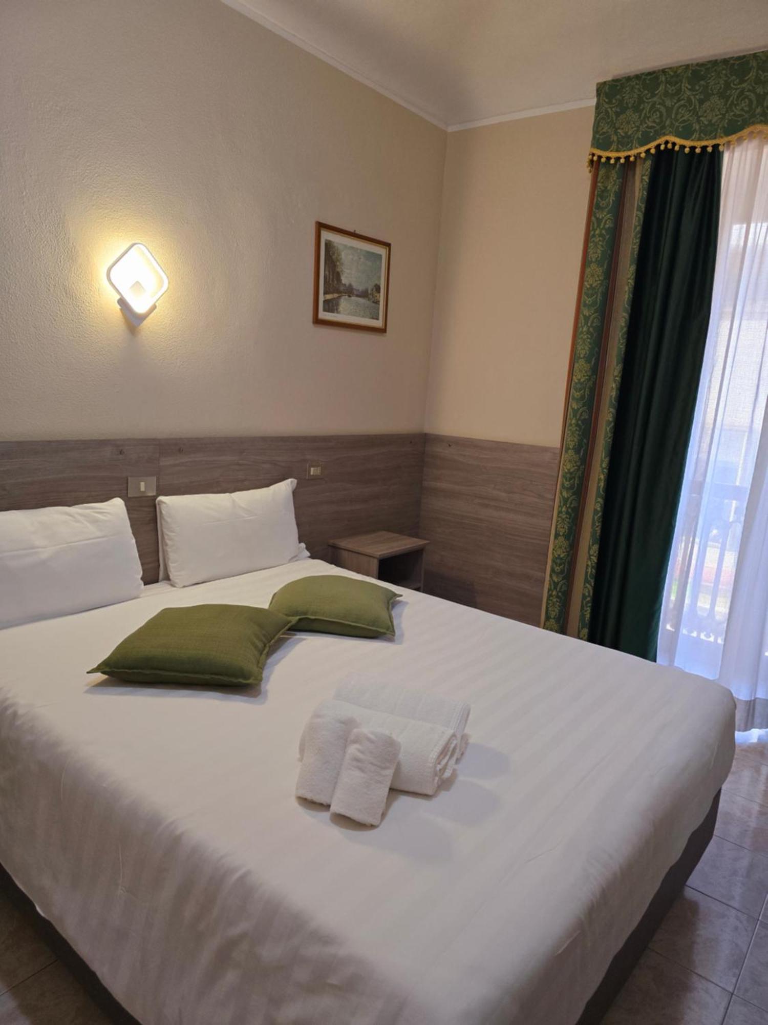 Hotel Romano Turijn Buitenkant foto
